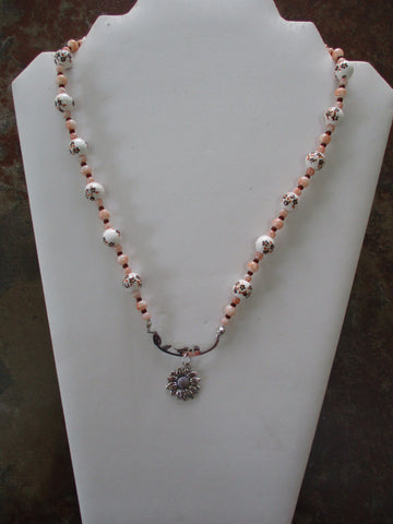 Brown Orange Glass Beads Silver Bird Family Pendant with Sunflower Necklace (N1496)