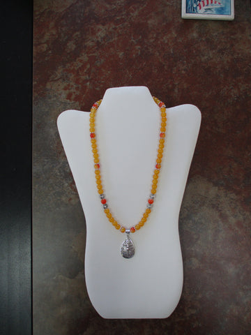 Yellow Glass Beads Silver Beads Silver Tear Drop Dragonfly Pendant Necklace (N1503)