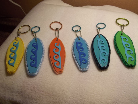 Surf Board Wooden Key Chain (K307)