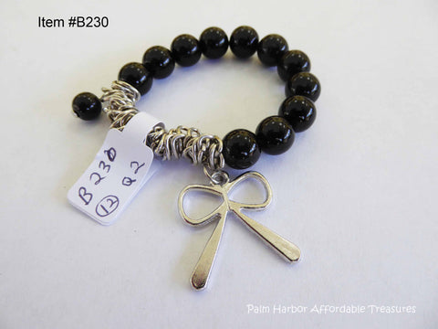 Silver Butterfly Bow Pearl Chain Bracelet (B230)