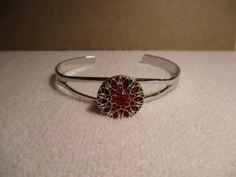 Silver Cuff Read Snap Button Pendalnt Bracelet (B527)