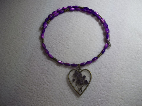 Memory Wire Purple Mother of Pearl Bronze Beads Dried Flower Heart Pendant Choker Necklace (N1086)