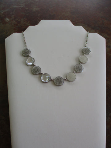 Silver Mother of Pearl Bling Pendants Choker Necklace (N1260)