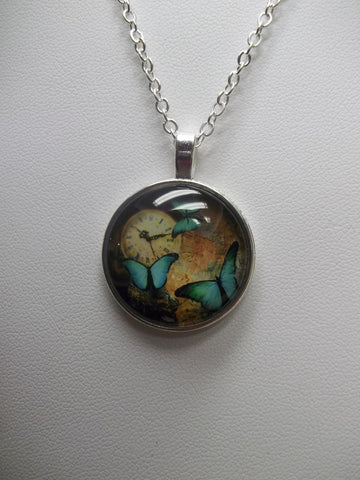 Silver 3 Butterfly Bubble Necklace (N439)