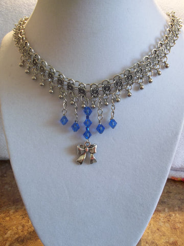 Silver Blue Glass Bi-Cone Beads Silver Bow Pendant Choker Necklace (N948)