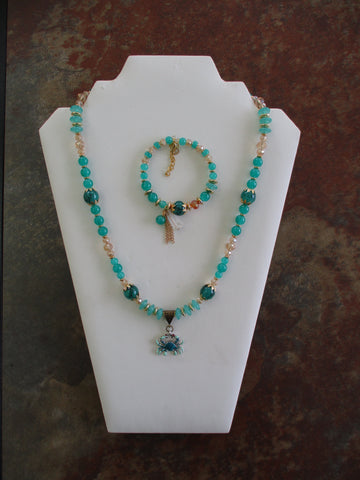 Gold Green Glass Beads Crab Pendant Necklace Bracelet Set (NB223)